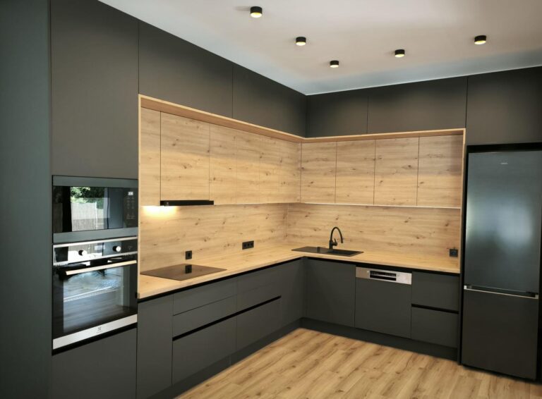 Egyedi konyhabútor modern kivitelben